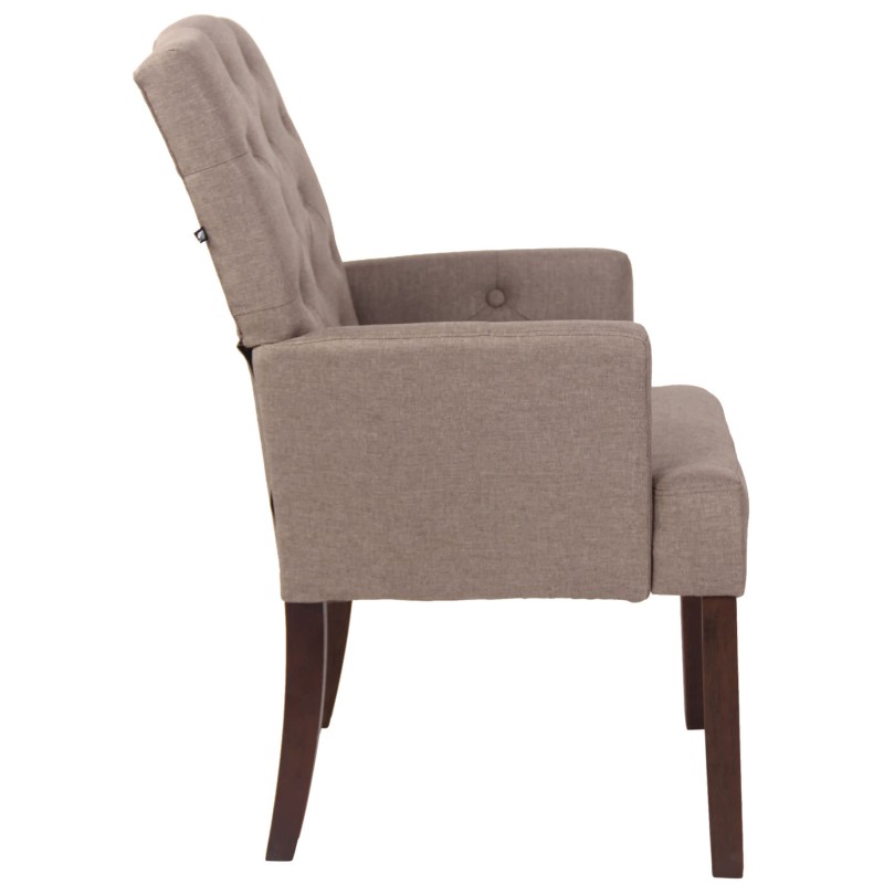 Tyylikäs chesterfield-ruokailutuoli käsinojilla ja pehmusteella