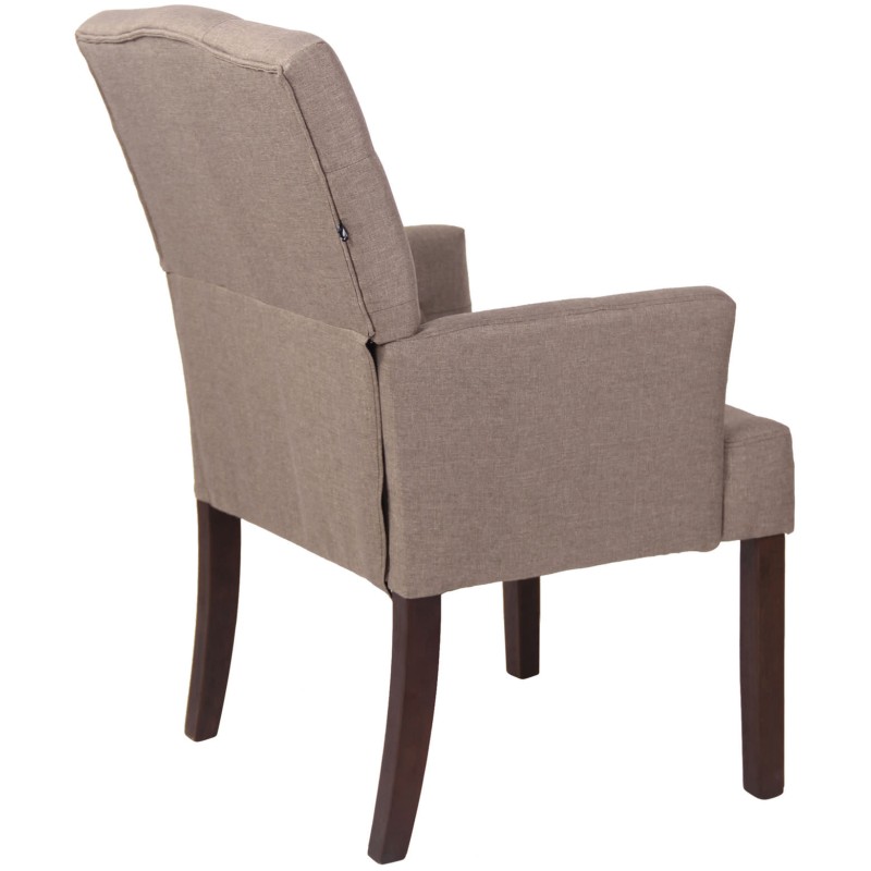 Tyylikäs chesterfield-ruokailutuoli käsinojilla ja pehmusteella