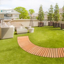 Puutarhapolku painekyllästetty setripuu pituus 7 jalkaa leveys 17 tuumaa rullattava