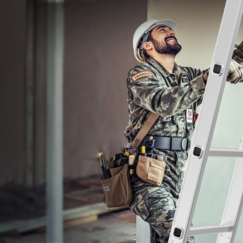 Monikäyttöinen taittotikas vahvistettua alumiinia 4,7 m kantavuus 149,7 kg seitsemän asentoa