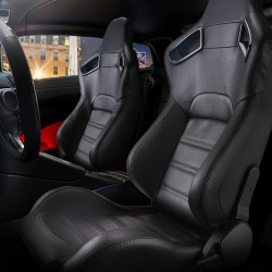 Kilpaistuimet PVC-nahkaverhoilulla 2 kpl etuistuimeksi säädettävällä selkänojalla