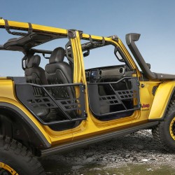 Putkiovet teräs 4-oviseen Jeep Wrangler JK 2007–2018 maastoajoon