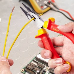 12-osainen eristetty ruuvimeisseli- ja pihdisarja 1000 V magneettikärjillä työkalulaukulla