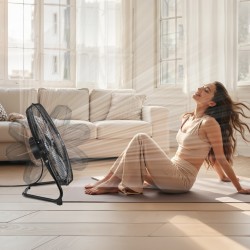 Teollinen lattiatuuletin metallirunko 20-tuumaiset alumiiniterät ilmavirta 4800 CFM
