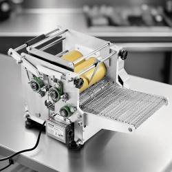 Automaattinen tortillakone ruostumatonta terästä SUS304 5,5-tuumainen 1–5 mm 1400 kpl/tunti