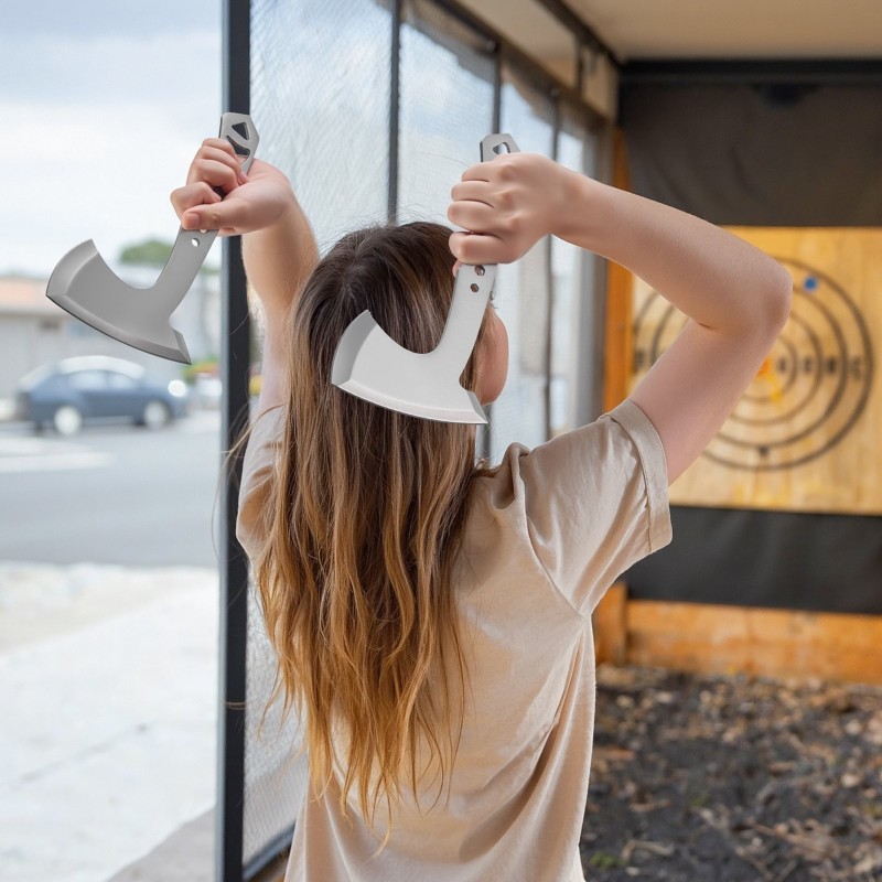 Heittokirves ja heittoveitsisetti kolmen setin ruostumatonta terästä 260 ja 190 mm