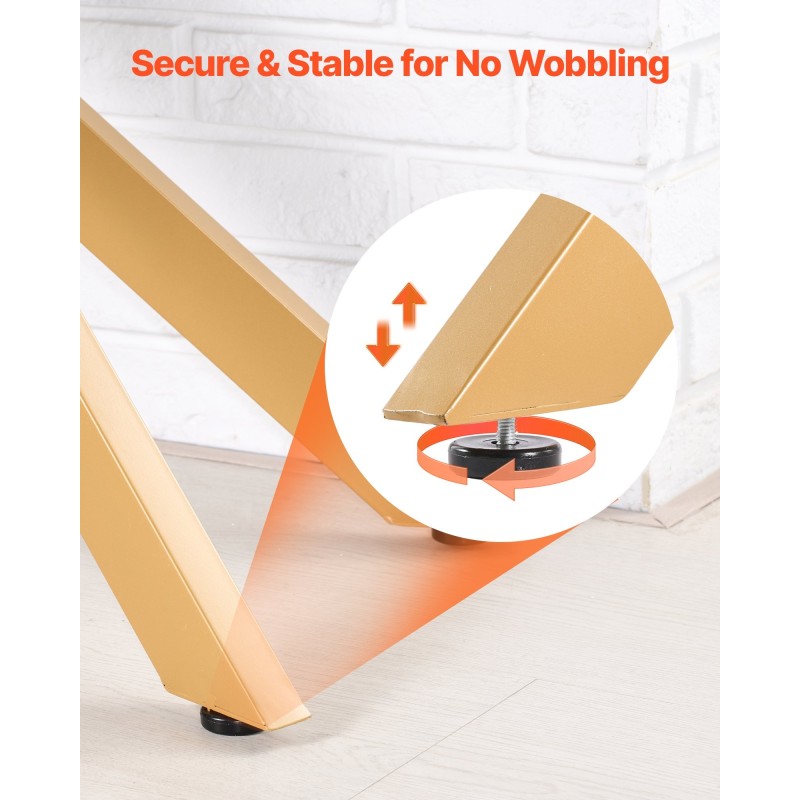 Lasinen sivupöytä karkaistulla lasikannella kultaisella metallirungolla olohuoneeseen