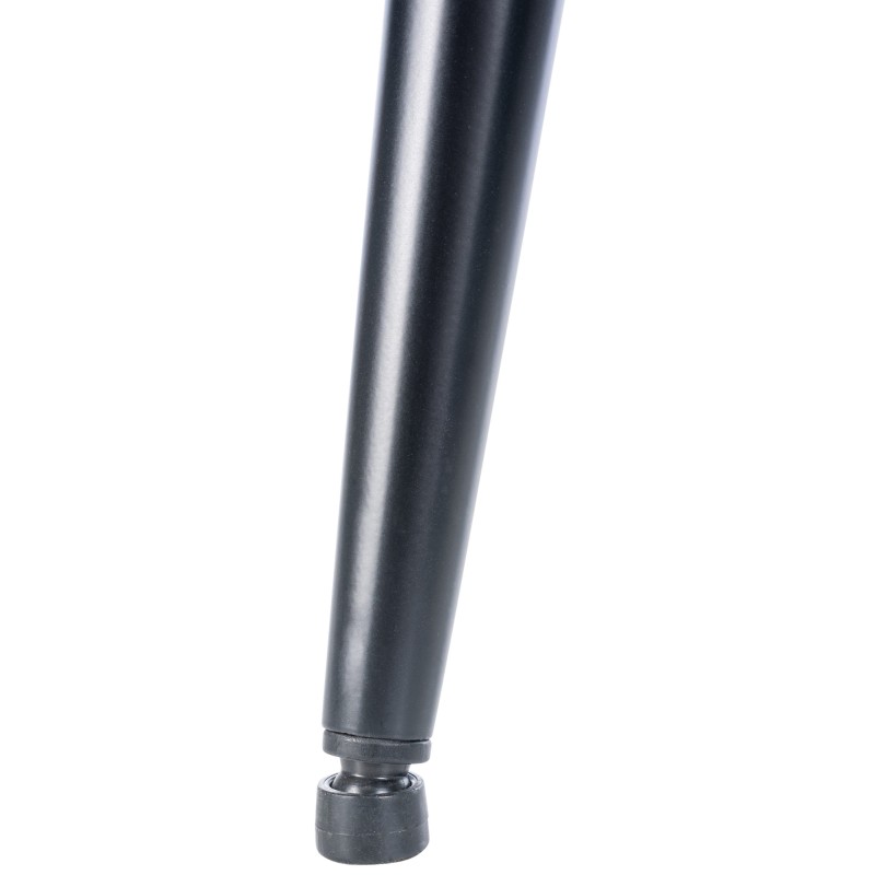 Mukava ja moderni samettinen vierailutuoli metallirungolla