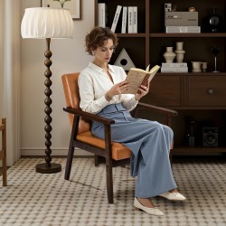 Nojatuoli massiivipuurunkoinen keinonahkaverhoiltu karamelli ruskea koko 64x72x80 cm