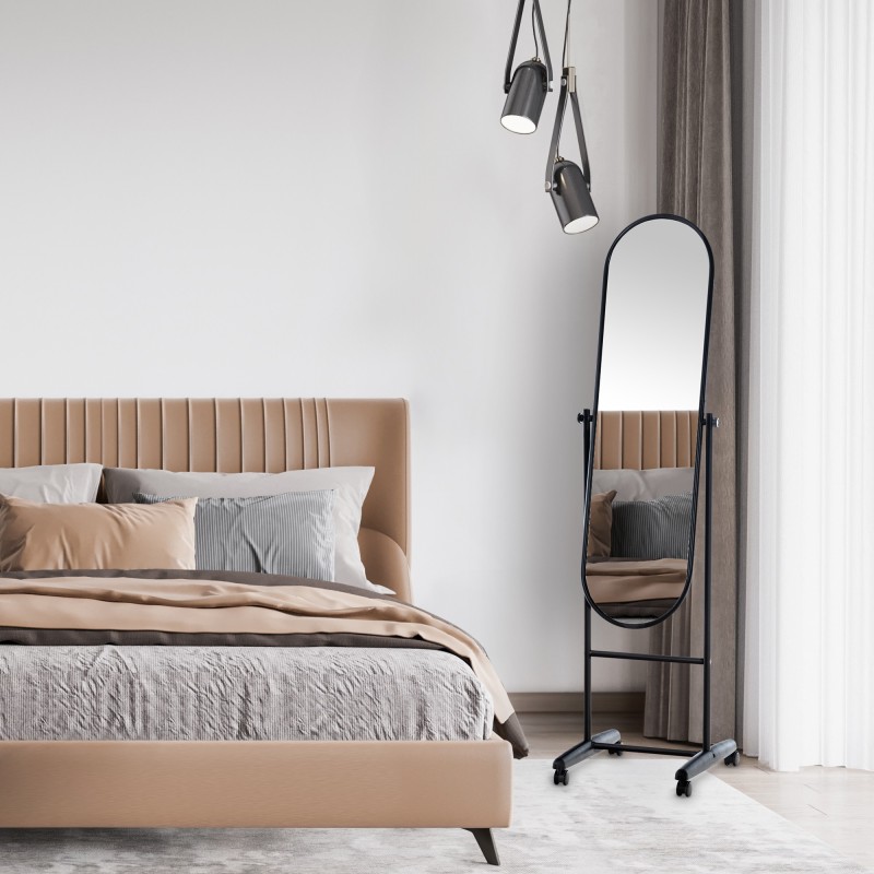 Soikea metallirunkoinen peili pyörillä, eri värejä