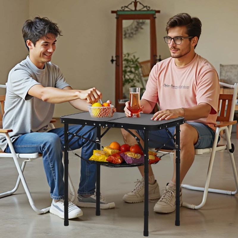 Taitettava retkipöytä alumiinirunko MDF-pöytätaso musta 600x400x260 mm 30 kg kantavuus