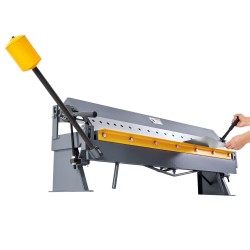 Peltijarru matalahiiliteräsrunkoinen 1270 mm taivutusleveys 1,5 mm maksimipaksuus 16 segmenttiä pöytäkiinnitys