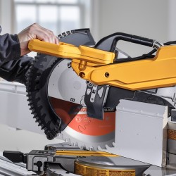 Pyörösahanterä 203 mm 65Mn teräs 42 hammasta 25,4 mm keskireikä