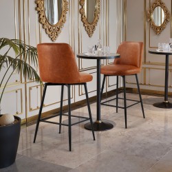 Baarijakkarasetti 2 kpl ruskea PU-nahkaverhoilu 360 asteen kääntyvillä istuimilla metallijaloilla