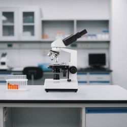 Binokkelimikroskooppi alumiiniseosrunko säädettävä LED valaistus 40–5000x suurennus kaksitasoinen näytelava puhelinpidike