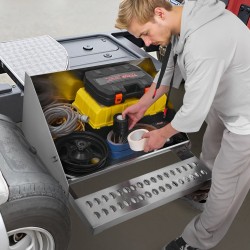 Askelmatyökalulaatikko kuorma-autoon alumiiniseos 790 x 770 x 485 mm 200 kg