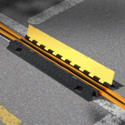 Kaapelinsuojarampi TPU ja TPR 2 kanavaa 31x28mm 3 kpl