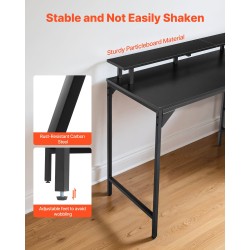 Tietokonepöytä 120 senttimetriä leveä 50 senttimetriä syvä lastulevy teräsrunko värivalonauhalla 4 kangaslaatikkoa