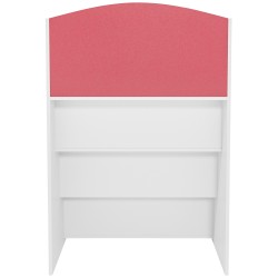 Ajaton lastenhuoneen kirjahylly neljällä näyttöhyllyllä, trapetsimuotoinen