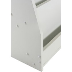 Ajaton lastenhuoneen kirjahylly neljällä näyttöhyllyllä, trapetsimuotoinen