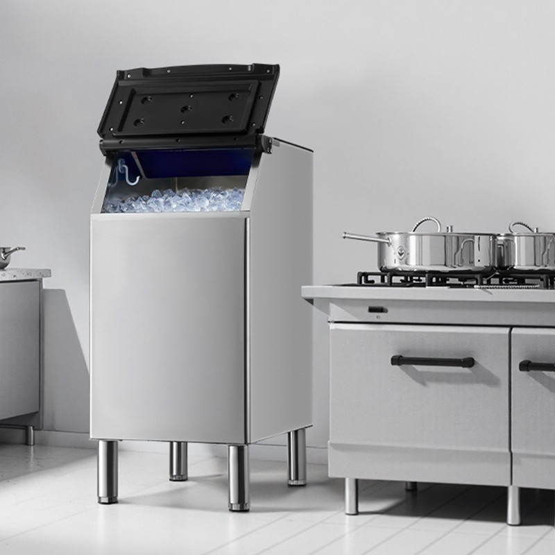 Jään säilytyssäiliö kaupalliseen käyttöön 136 kg kapasiteetti ruostumaton teräs ja PP-muovi