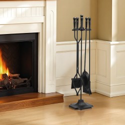 Takkatelineen 5-osainen takorauta- ja hiiliteräs työkalusetti musta sisä- ja ulkokäyttöön