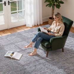 Pehmeä sisätilan nukkamatto TPR-liukuestopohjalla 2,74 x 3,66 m siniharmaa