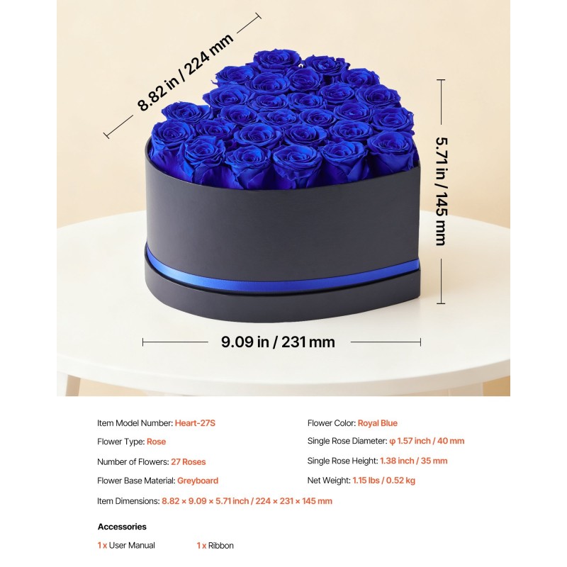 Sydämenmuotoinen kartonkinen lahjarasia 27 säilöttyä kuninkaansinistä ruusua