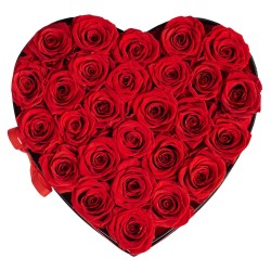 Säilötyt ruusut kaksikymmentäseitsemän kappaletta sydämenmuotoisessa kartonkirasiassa kirkkaanpunainen