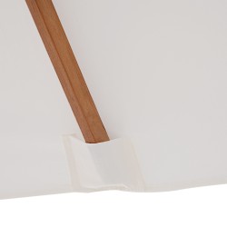 Aurinkovarjo 200 x 150 x 235 cm suorakaiteen muotoinen kallistettava kermanvalkoinen puurunko ja bambukaaret