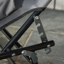 Taitettava aurinkotuoli kasvoaukolla ja tyynyillä, vettähylkivä polyesteri, teräsrunko, tummanharmaa