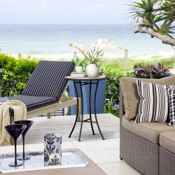 Pyöreä mosaiikkipintainen sivupöytä Ø35,5 cm, metalli ja keramiikka, sisä- ja ulkokäyttöön, keltaharmaa