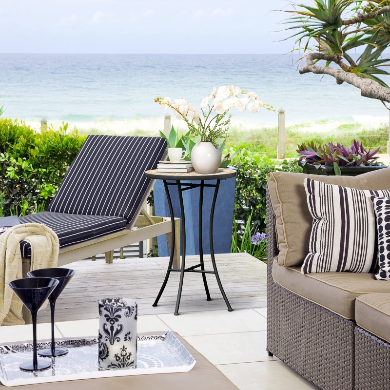 Pyöreä mosaiikkipintainen sivupöytä Ø35,5 cm, metalli ja keramiikka, sisä- ja ulkokäyttöön, keltaharmaa