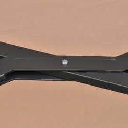 Khakinvärinen ovaali terassi- ja puutarhavarjo LED-valoilla 440 x 260 cm