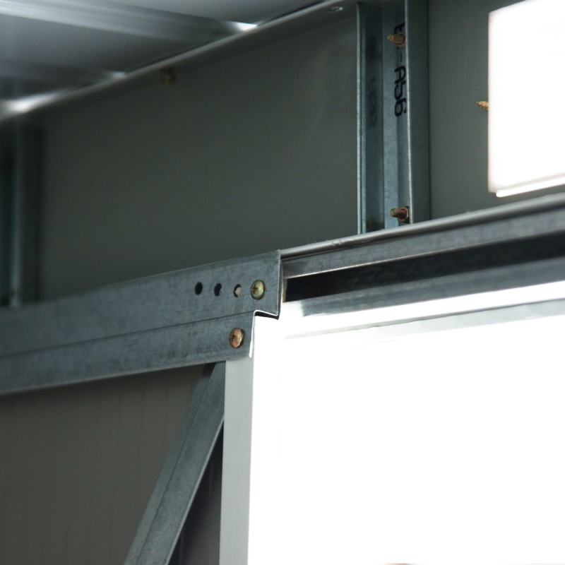 Metallinen pihavarasto 280x130x172 cm, 3,2 m², liukuovi, pulpettikatto, tummanvihreä