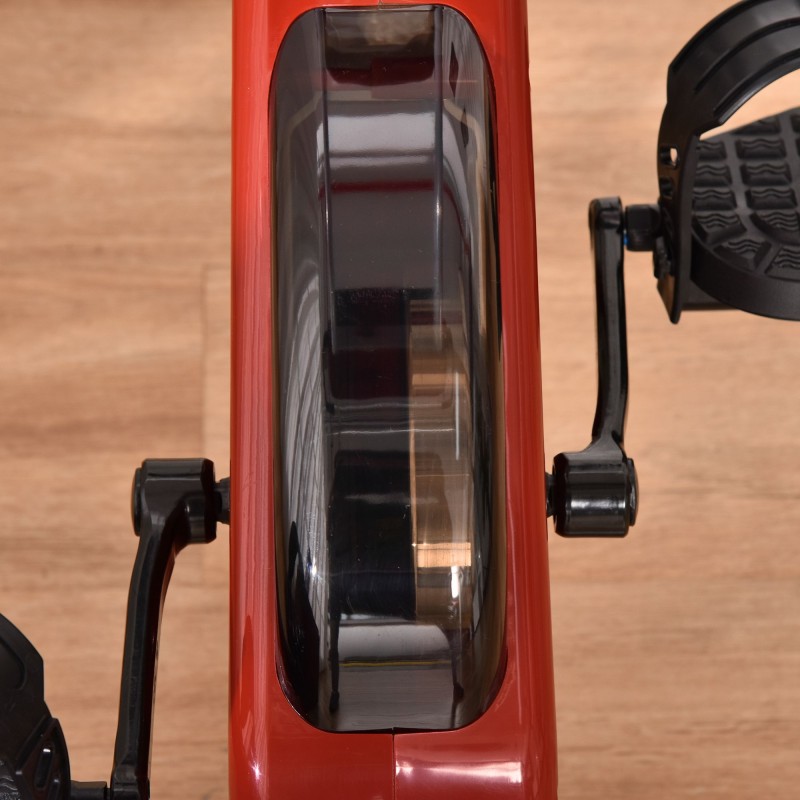 Kotikuntopyörä magneettivastuksella, 8 vastustasoa, taittuva, säädettävä istuin ja selkänoja, LCD-näyttö, punavalkoinen