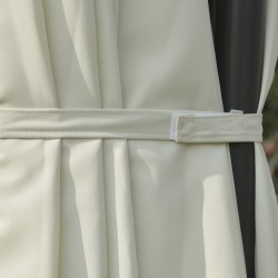 Kaksipuoleinen pihavarjo metallirunko 440 x 270 x 250 cm kermanvalkoinen