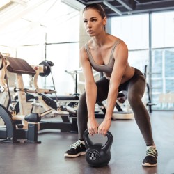 Kahvakuula aloittelijoille 8 kg hiekkatäytteinen muovi musta