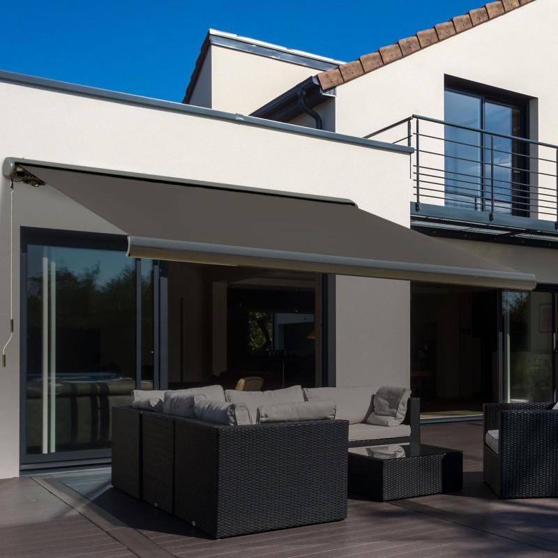 Sähköinen terassimarkiisi koteloitu alumiini/teräs 3 x 2,5 m tummanharmaa