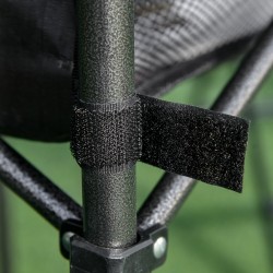 Taitettava alumiininen retkipöytä verkkokankaisella säilytystaskulla 70 x 70 x 69 cm musta