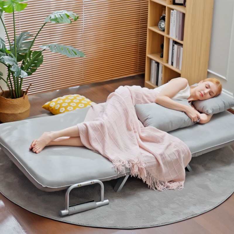 2-istuttava vuodesohva vierashuoneeseen, samettipäällyste, 185 x 105 cm, vaaleanharmaa, 2 tyynyä mukana