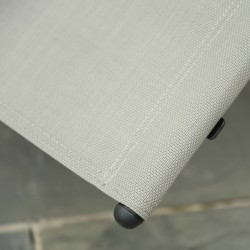 Keinuva lepotuoli ulkokäyttöön metalli ja mesh 150 x 62 x 88 cm musta/vaaleanharmaa