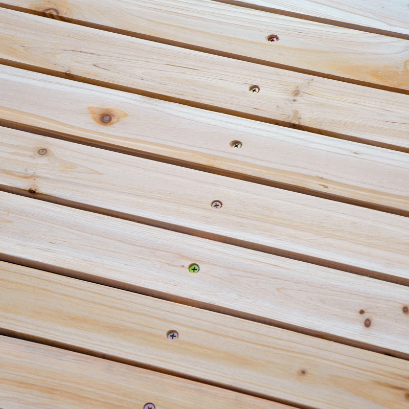 Puutarhasilta kaiteilla, kuusipuuta, 152,5 x 67 x 48 cm, kantavuus 181 kg, luonnollinen väri