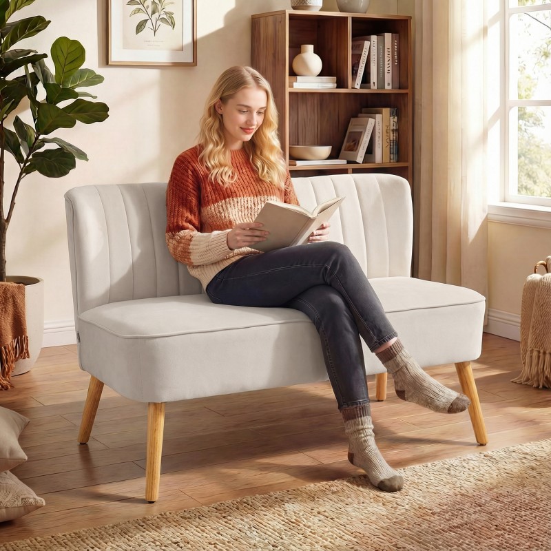 Kaksipaikkainen retrosohva puujaloin 117x56,5x77 cm cremevalkoinen