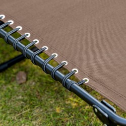 Taittuva lepotuoli ulkokäyttöön, teräsrunko ja verkkokangas, niskatyyny, 120 kg, ruskea