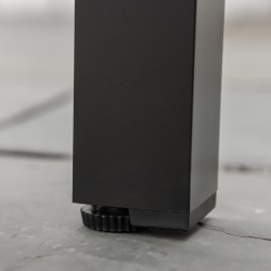 Ulkoruokapöytä 6 hengelle alumiini ja muovi 140 x 90 x 74 cm musta