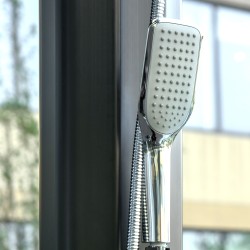 Aurinkolämmitteinen ulkosuihku puutarhaan, 35 l vesisäiliö, 0–55 °C, muovi/ABS, musta, 216 cm