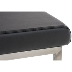 Tyylikäs Colmar-ruokailutuolipari keinonahalla ja teräsrungolla