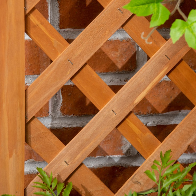 Kulmaan sijoitettava puinen istutuslaatikko ritilällä, kuusi, vedenpoistoaukko, 32 x 32 x 108 cm, ruskea