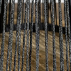 Boho-tyylinen puutarhapöytä ulkokäyttöön, PE-rottinki, 39 x 39 x 49 cm, tummanharmaa/luonnonväri